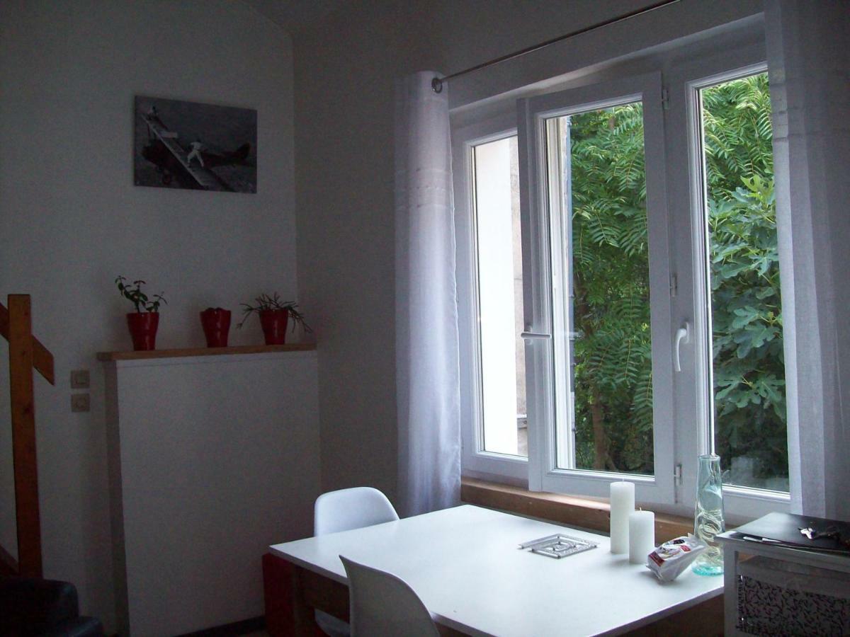 Appartements Les Remparts D'Alienor Poitiers Exterior photo